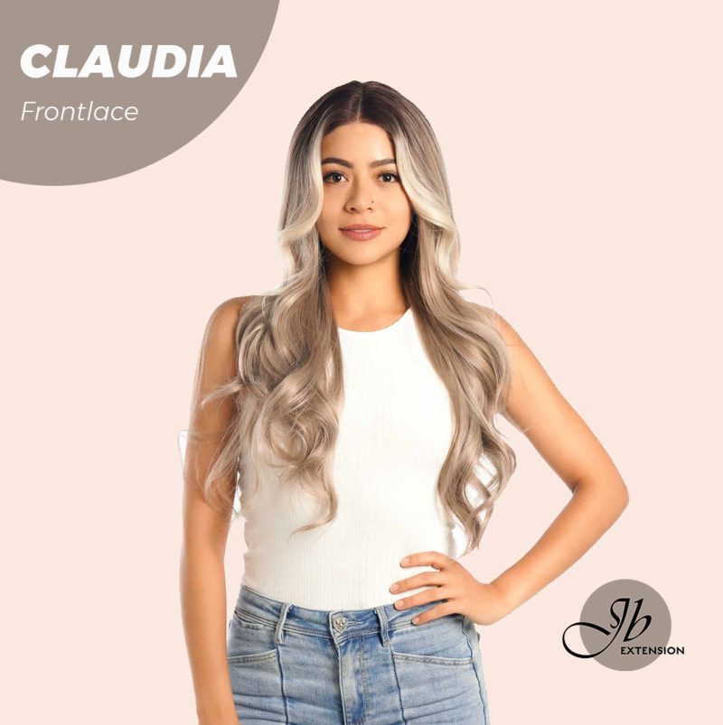 38 CLAUDIA f2a926b5 7e40 4c38 9c16 43195ea9af0f